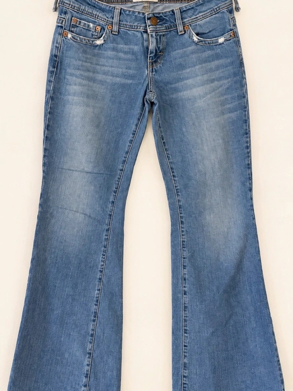 American Eagle Outfitters AE Low-Rise Flare